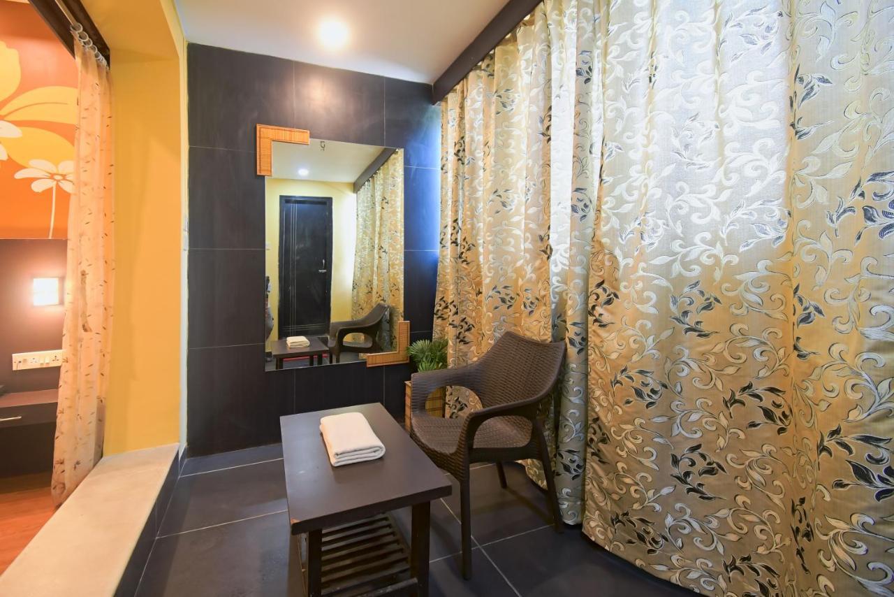 Hotel Jingle Inn Kalküta Dış mekan fotoğraf