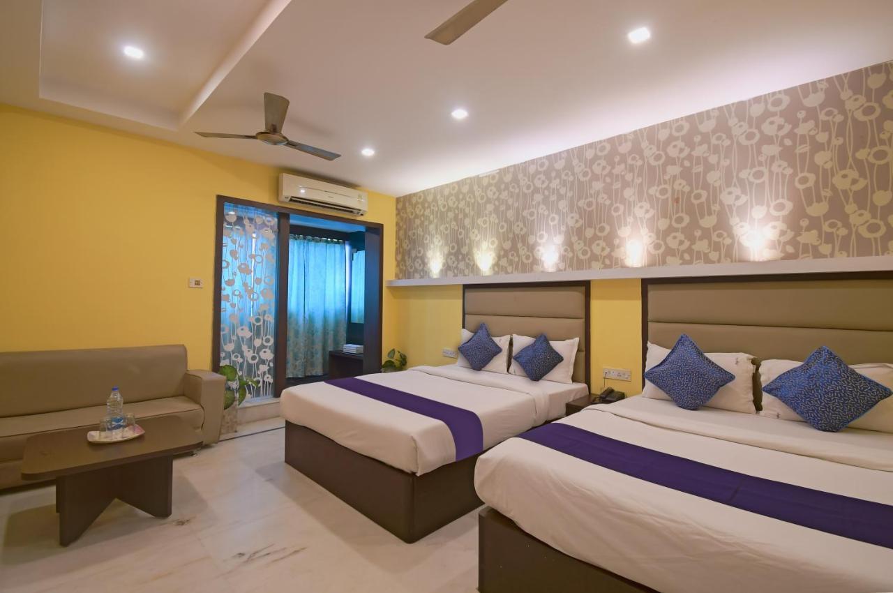 Hotel Jingle Inn Kalküta Dış mekan fotoğraf